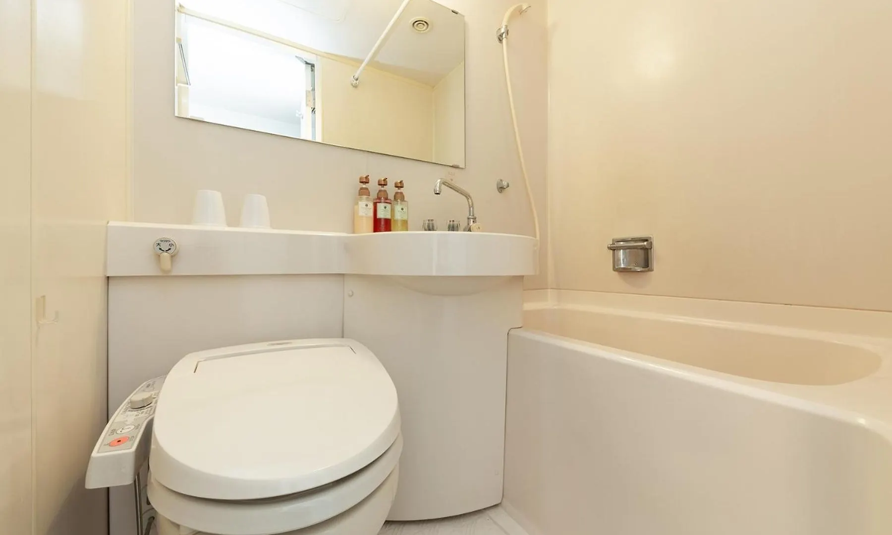 Plaza Hotel Tenjin - Vacation Stay 40079V Fukuoka